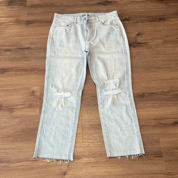 Woman's DL1961 Mara Ankle High Rise Instasculpt Straight Jeans. Size 30 - Picture 3 of 6